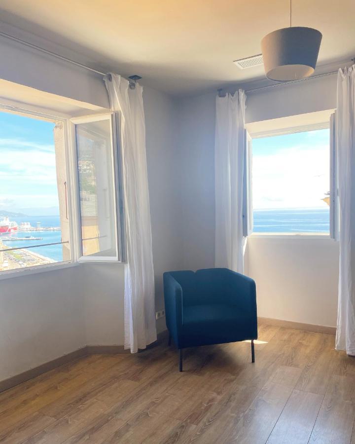 Appartamento Casa Mantinum Au Coeur De La Citadelle Bastia  Esterno foto