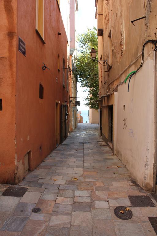 Appartamento Casa Mantinum Au Coeur De La Citadelle Bastia  Esterno foto